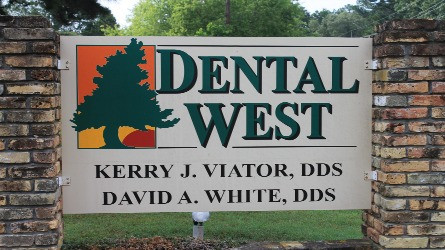 dental-west-sign-slider